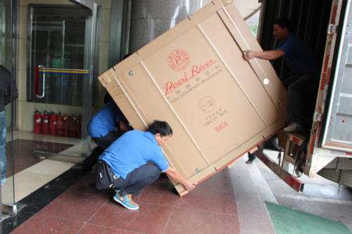 德阳钢琴贵重工艺品无忧运